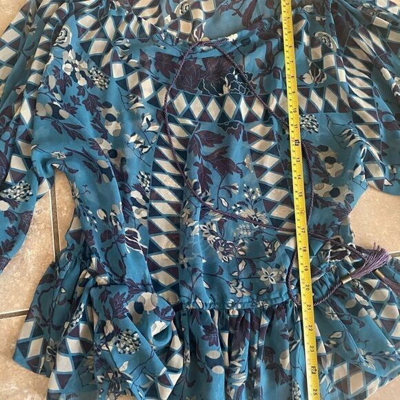 Moda International L Sheer Tunic - Picture 4 of 5